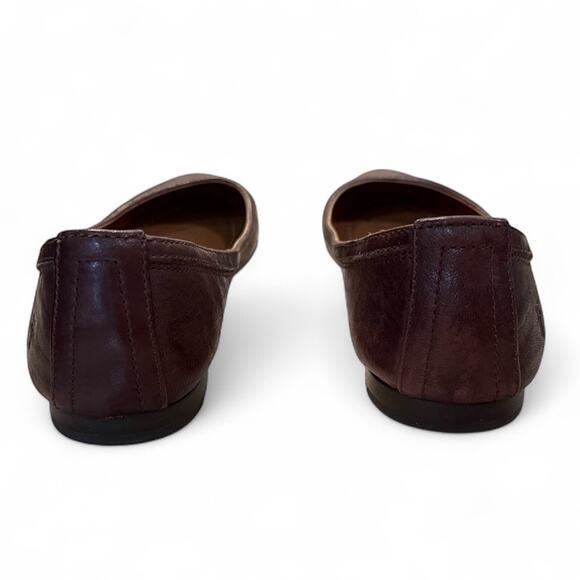 Frye 8 Carson Ballet Flat Dark Brown Italian Leather Round Toe Slip-On Logo Work - Picture 4 of 8